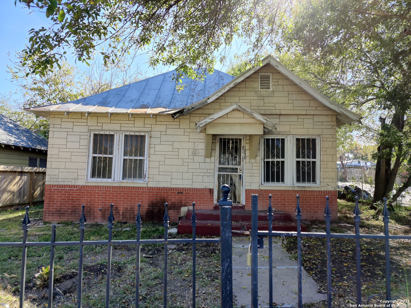 1050 Waverly Avenue San Antonio TX 78201