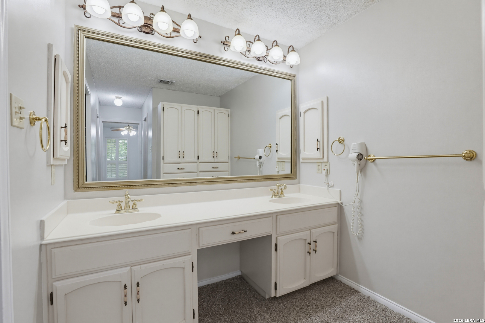 12831 Castle George San Antonio TX 78230