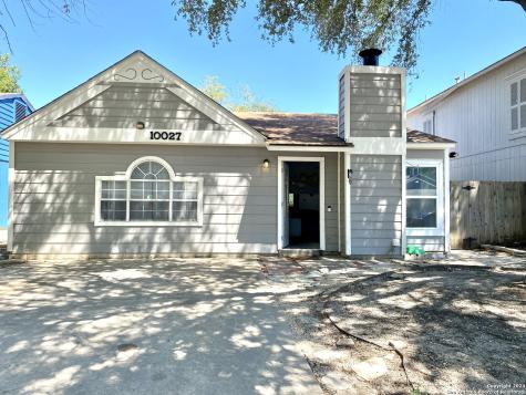 10027 Birch Field Drive San Antonio TX 78245