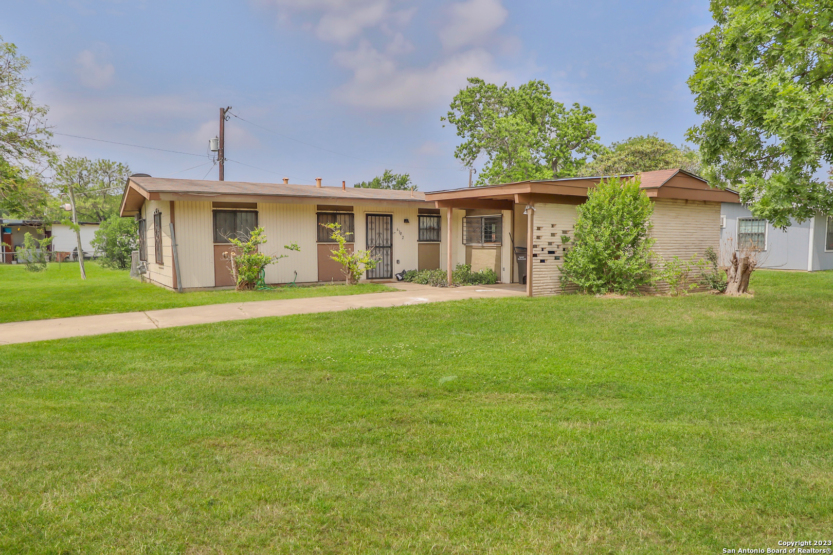 6102 Apple Valley Drive San Antonio TX 78242