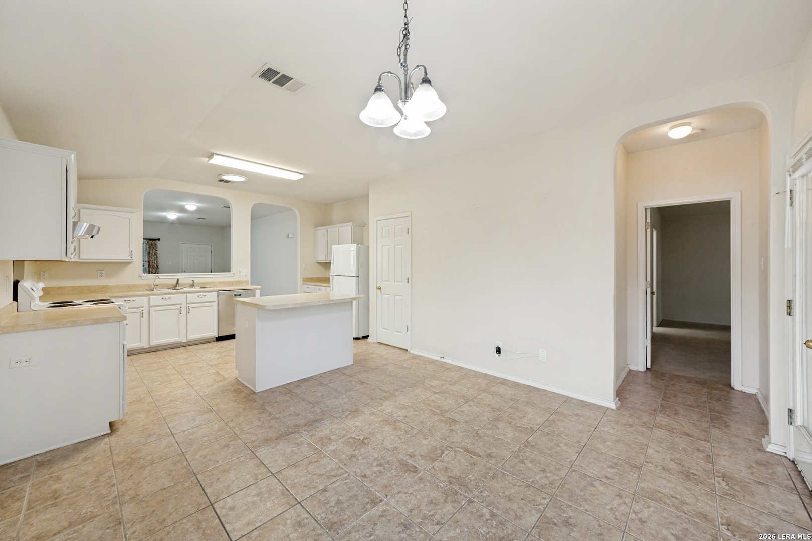 1939 Owlwolf Creek San Antonio TX 78245