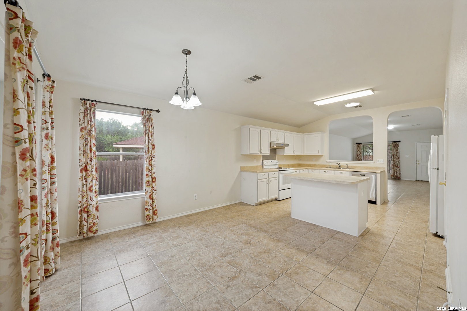 1939 Owlwolf Creek San Antonio TX 78245