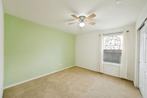 1939 Owlwolf Creek San Antonio TX 78245