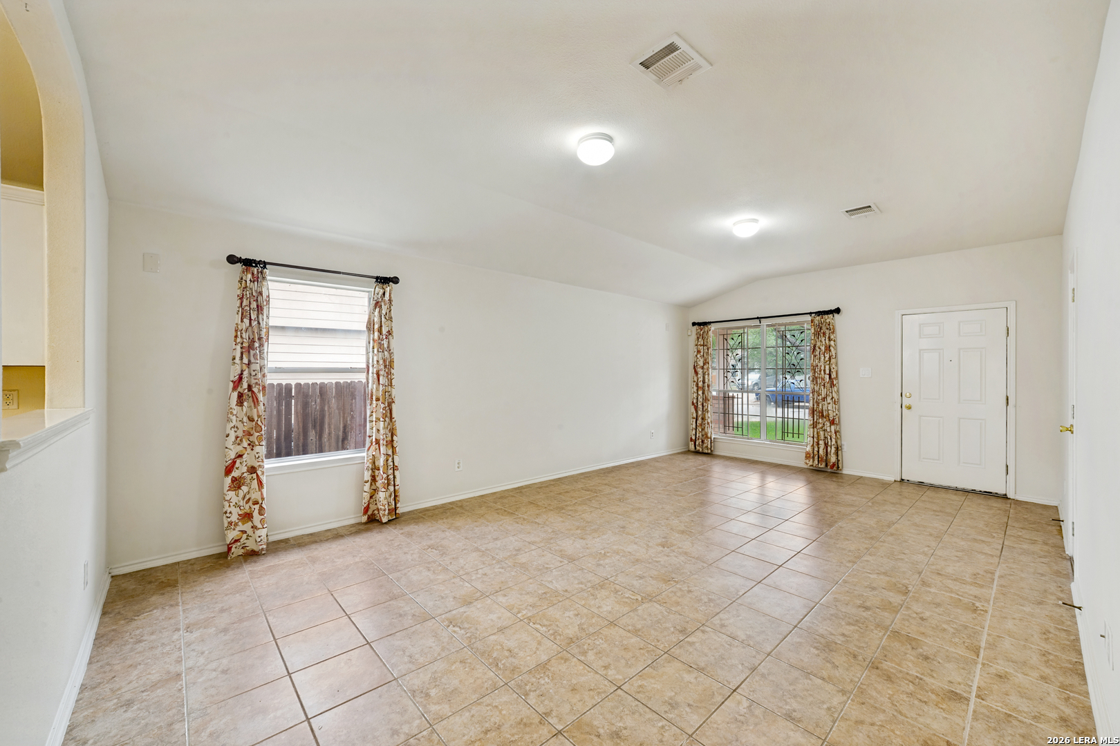 1939 Owlwolf Creek San Antonio TX 78245