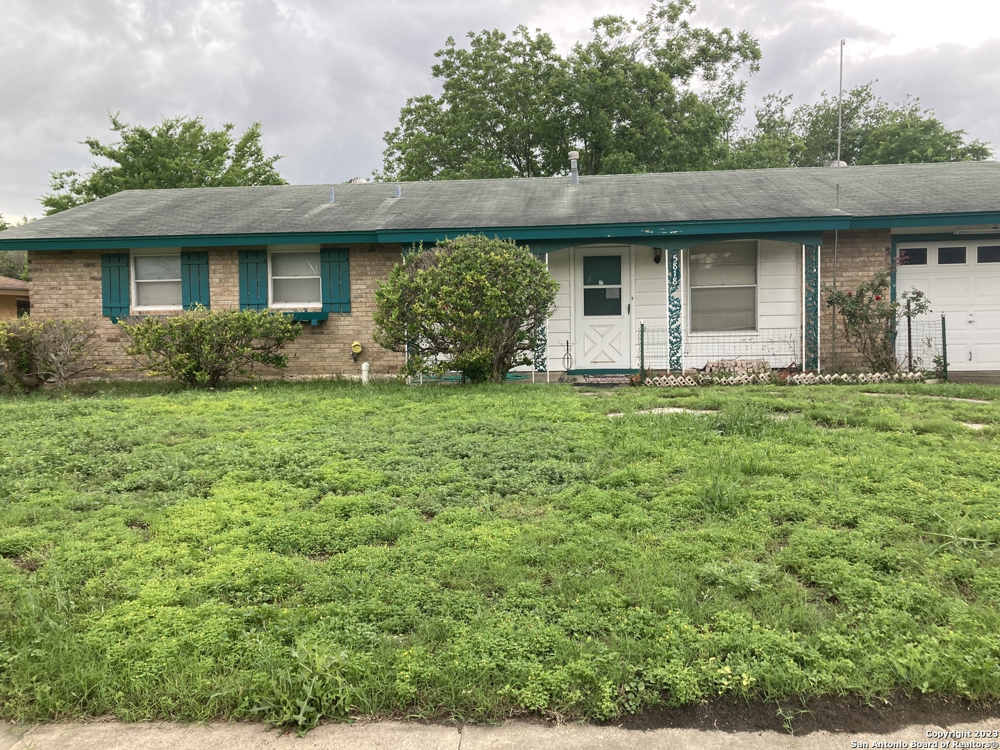 5818 Laurel Valley Drive San Antonio TX 78242