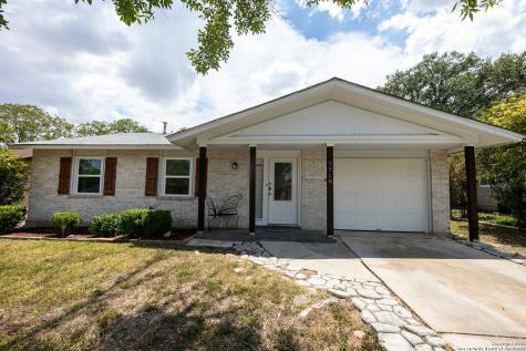7718 Sage Oak Street Live Oak TX 78233