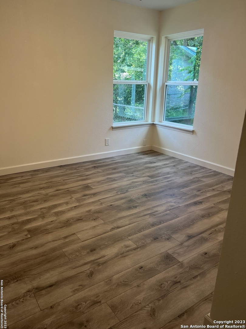 5034 Creekmoor San Antonio TX 78220