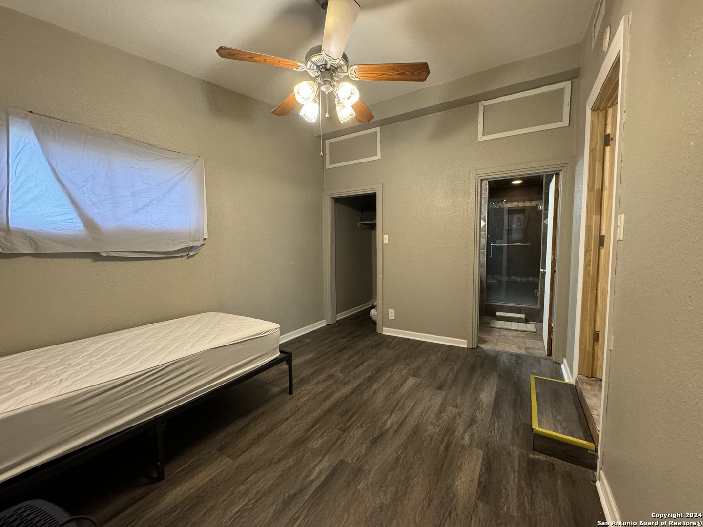 119 Greenlawn Avenue Pleasanton TX 78064