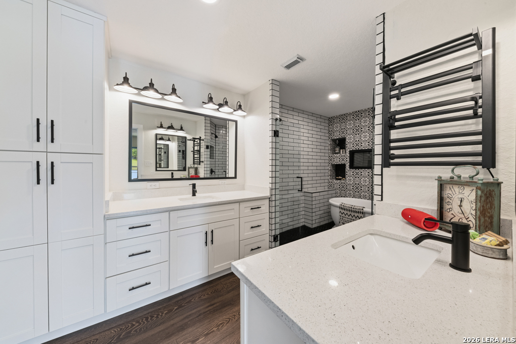 46 E Hampton Seguin TX 78155