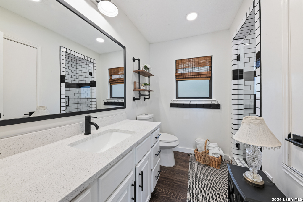 46 E Hampton Seguin TX 78155