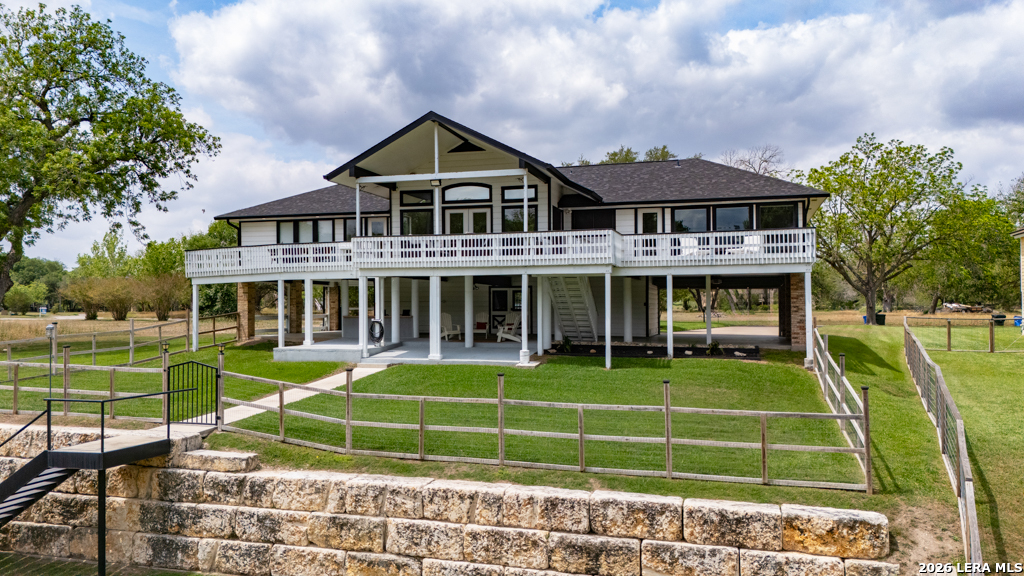 46 E Hampton Seguin TX 78155