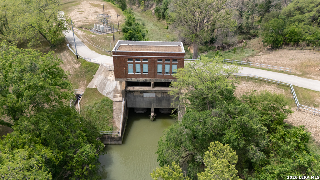 46 E Hampton Seguin TX 78155