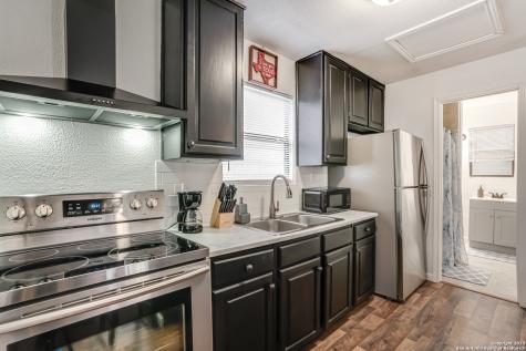 326 Valley Ridge Canyon Lake TX 78133