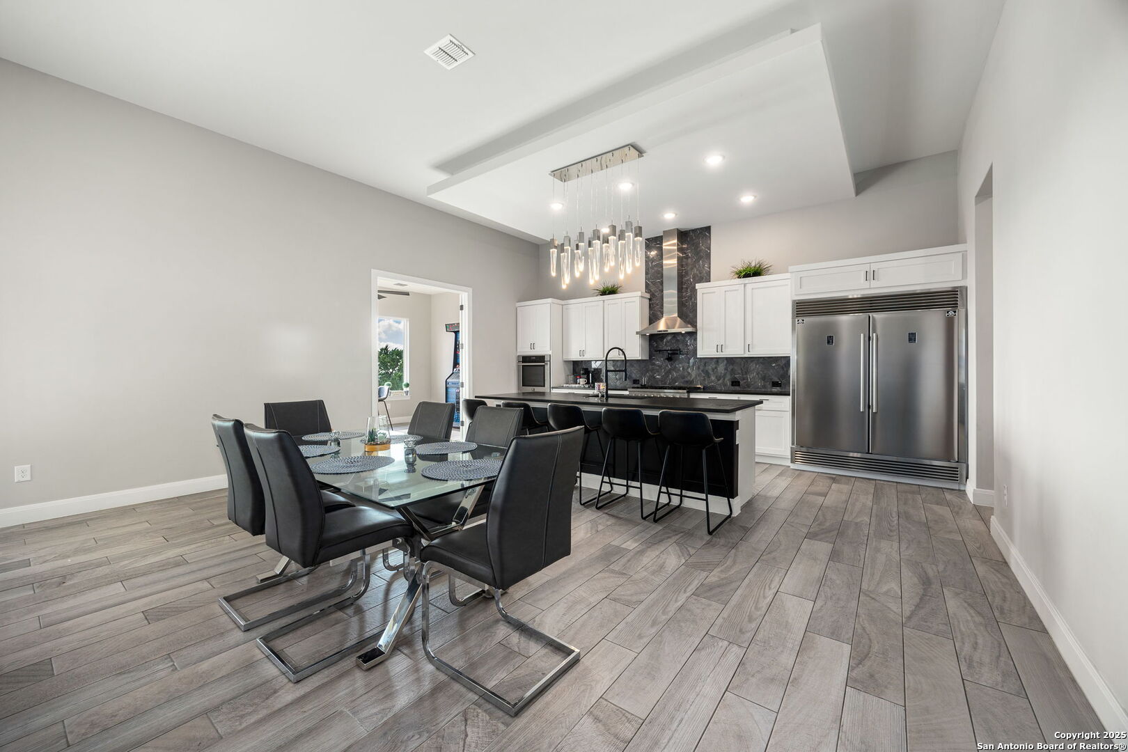 1848 Private Road 2771 Mico TX 78056