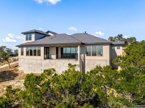 1848 Private Road 2771 Mico TX 78056