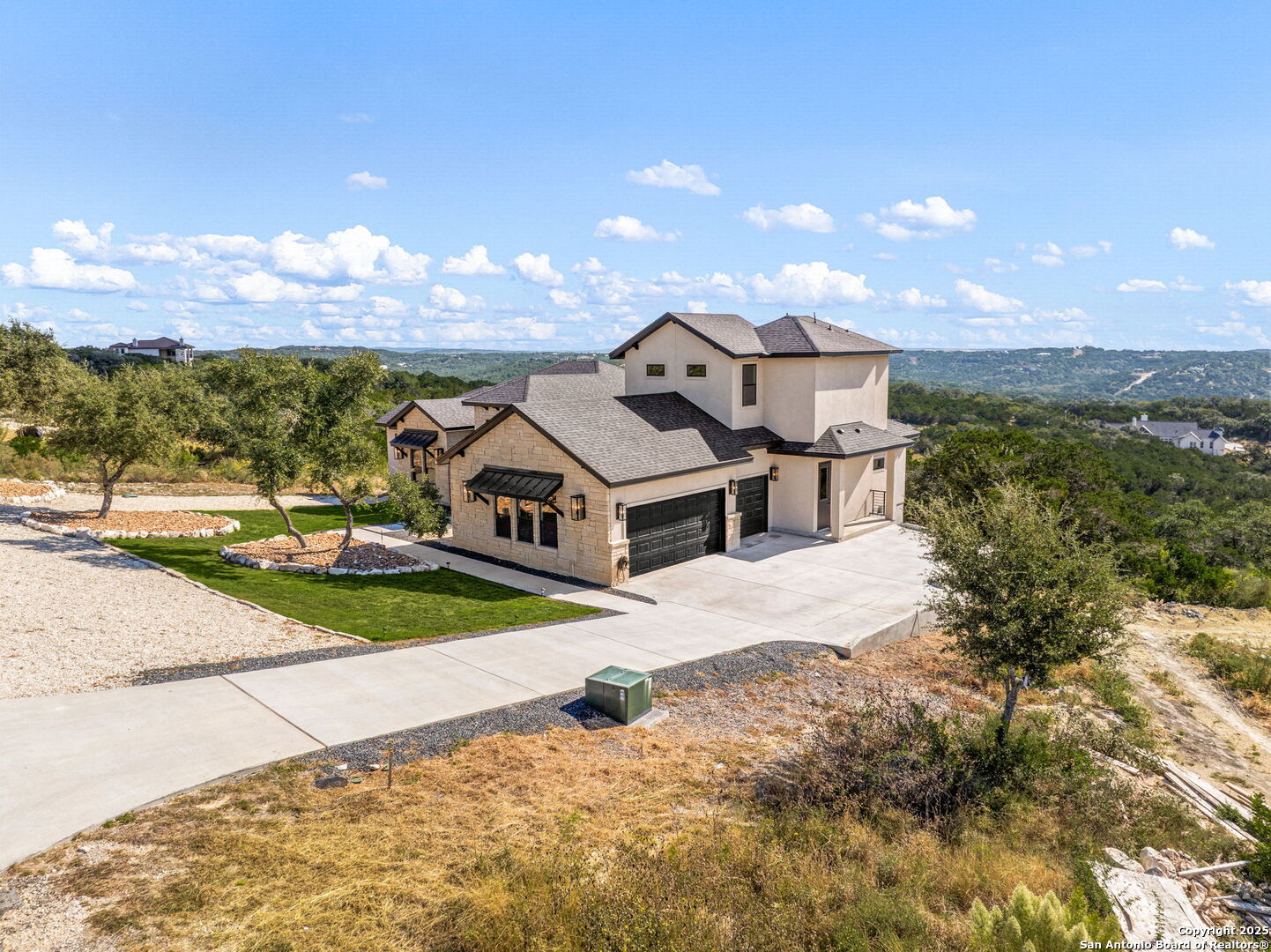 1848 Private Road 2771 Mico TX 78056
