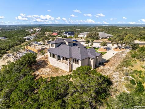 1848 Private Road 2771 Mico TX 78056