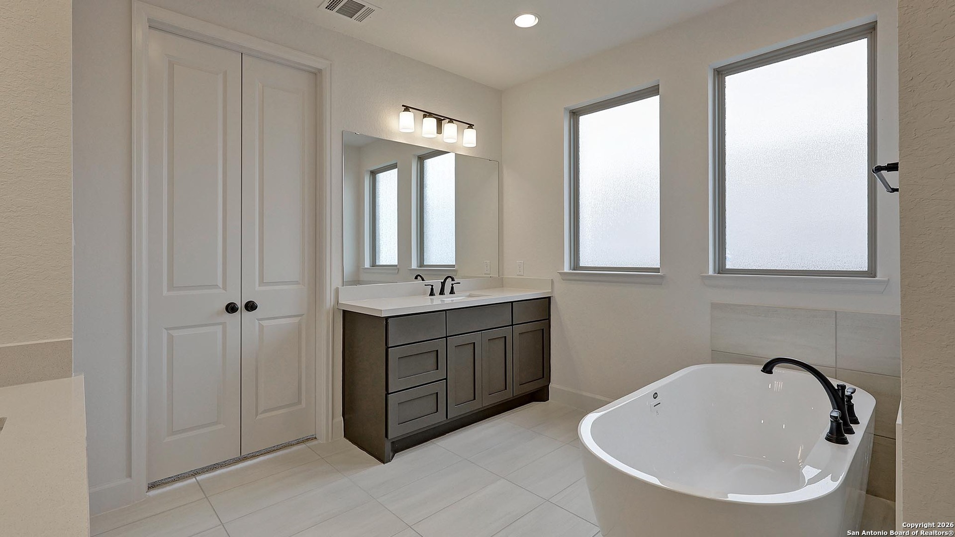 105 Rainwater Creek Boerne TX 78006