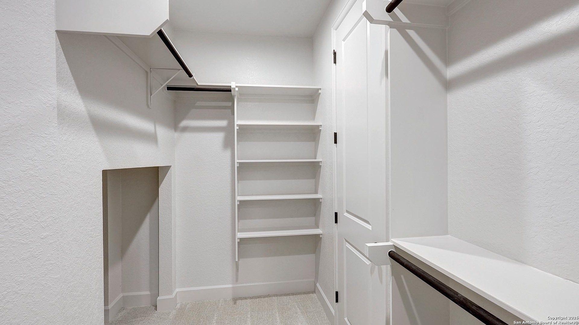 105 Rainwater Creek Boerne TX 78006