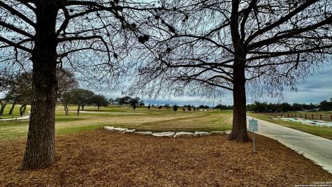 000 Tawny Oak Bandera TX 78003