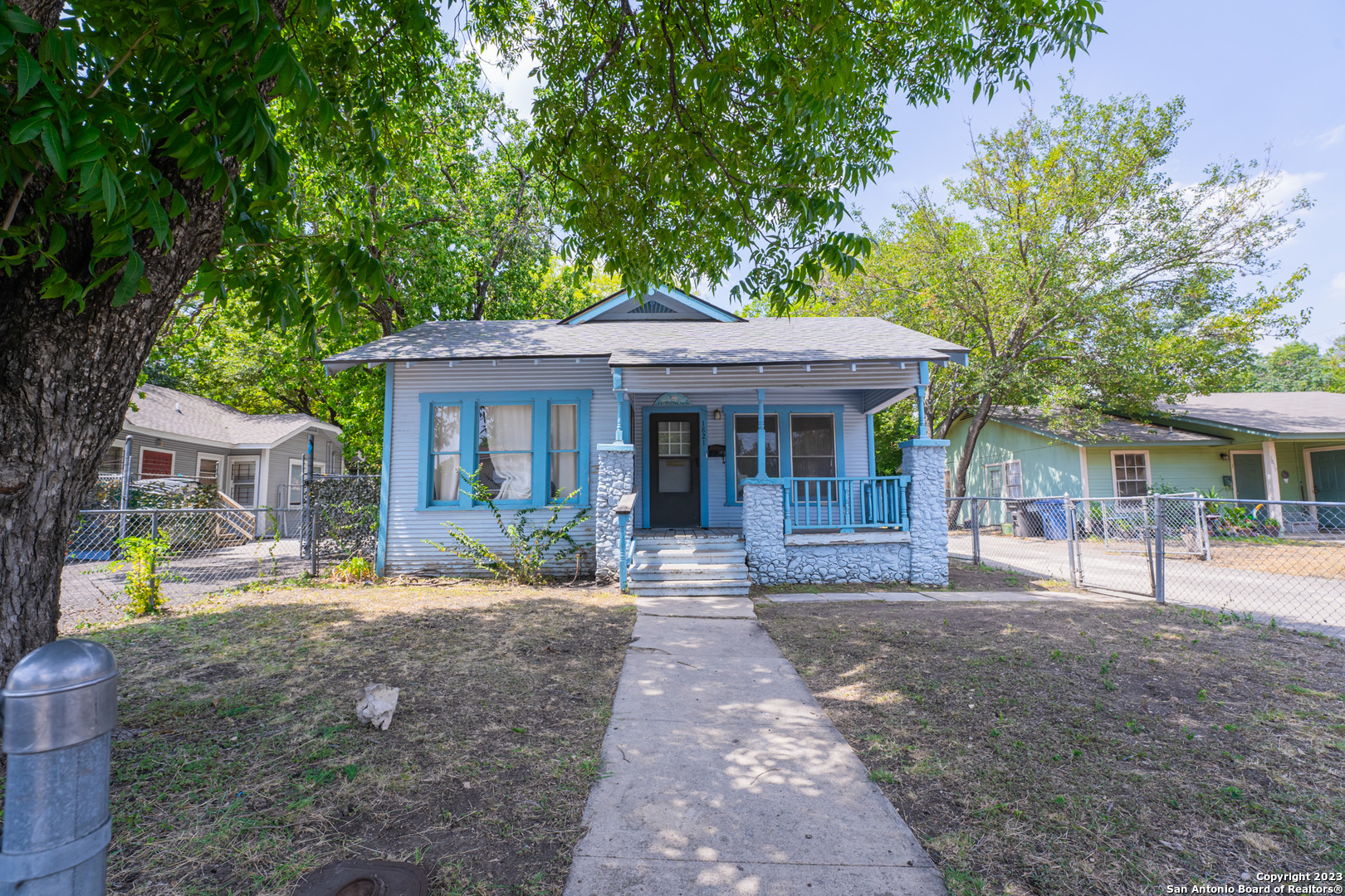 1821 W Olmos Drive San Antonio TX 78201