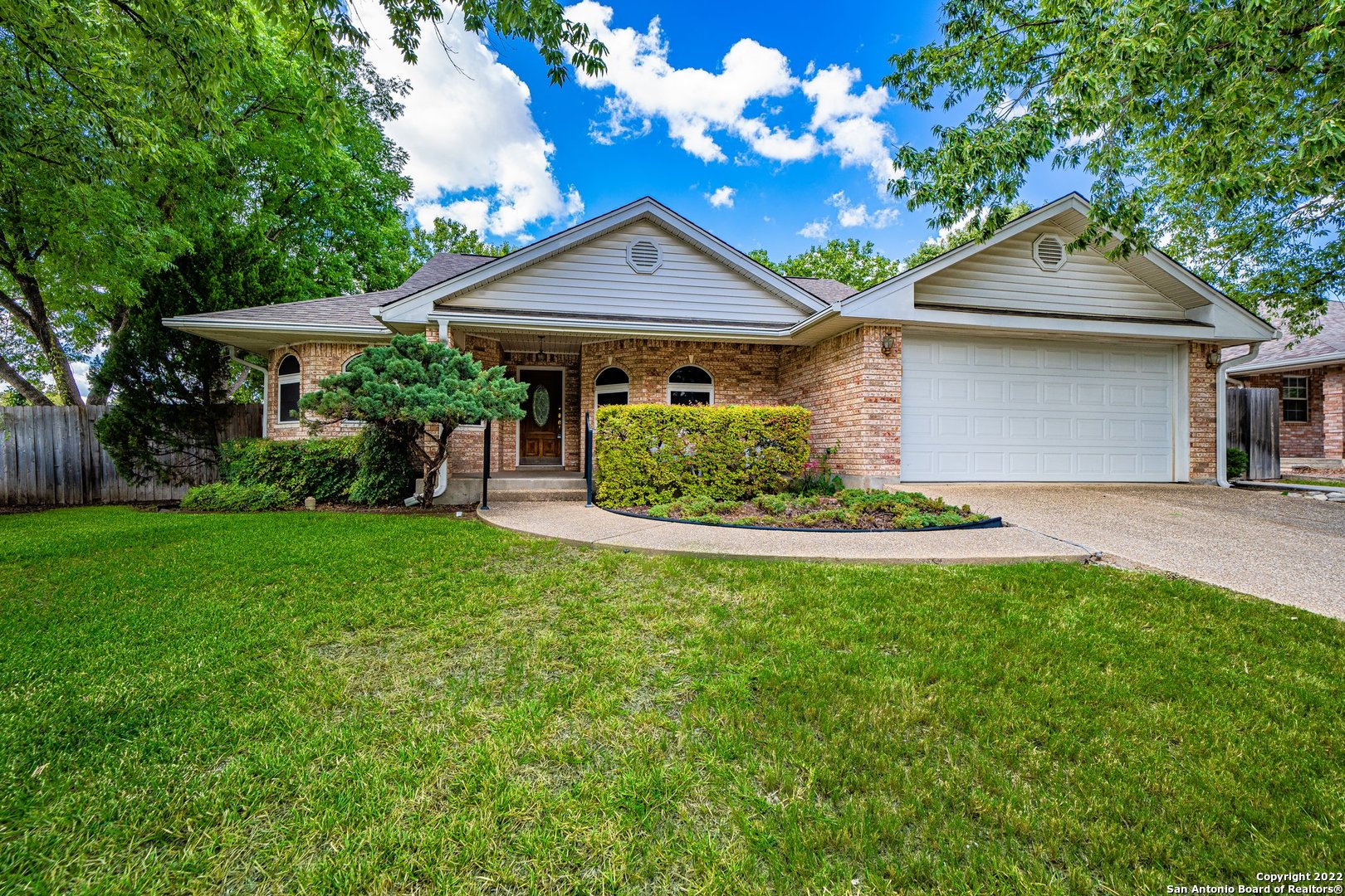 208 Coronado Drive Kerrville TX 78028