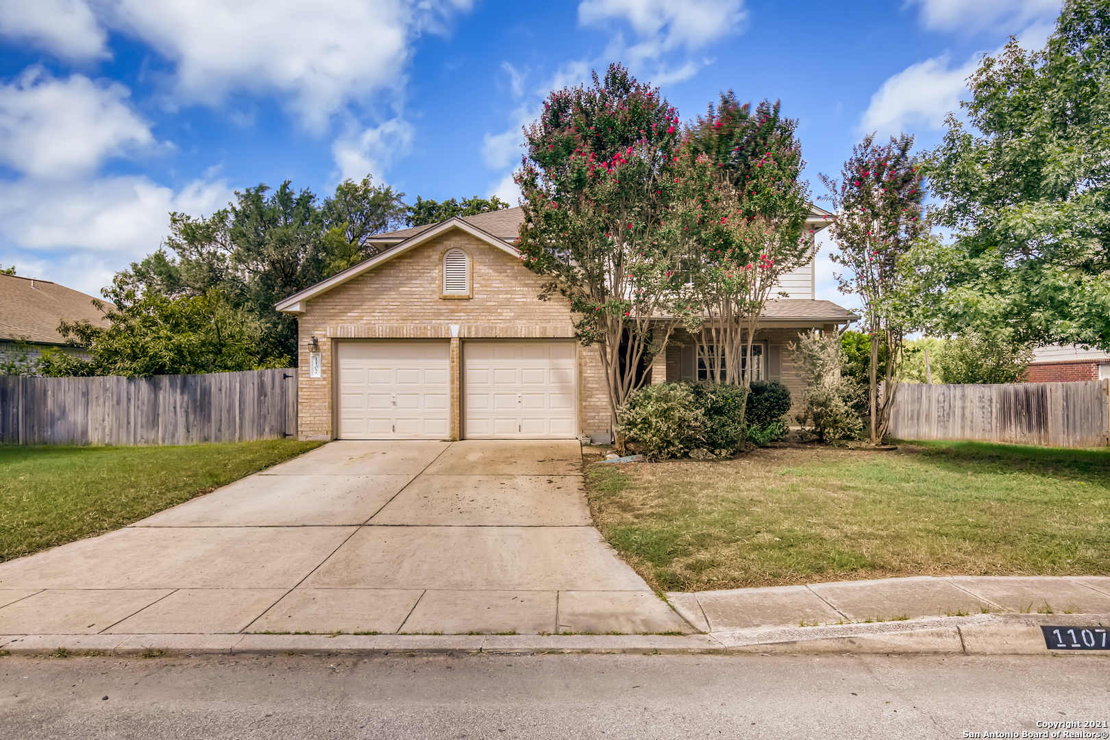 1107 Meadowalk San Antonio TX 78253