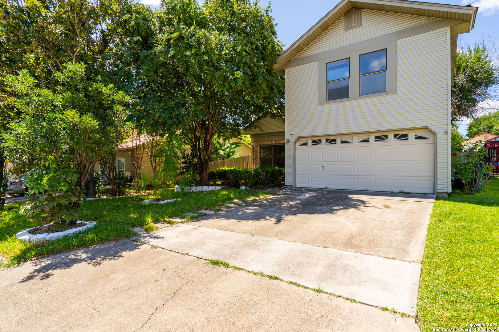 723 Cypressgreen Drive San Antonio TX 78245