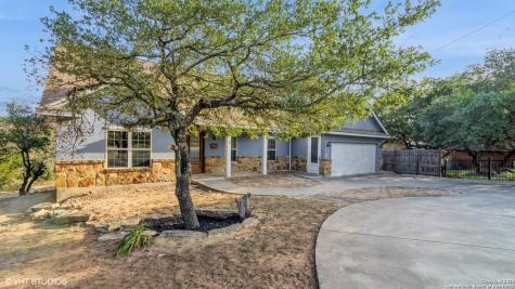 1974 Canyon Bend Canyon Lake TX 78133