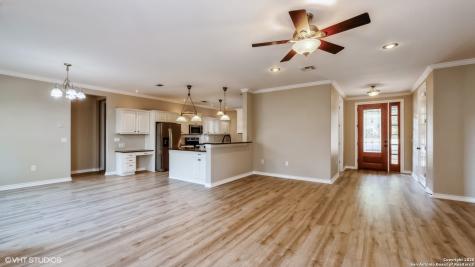 1974 Canyon Bend Canyon Lake TX 78133
