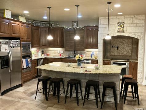 601 State Highway 123 Stockdale TX 78160