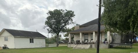 601 State Highway 123 Stockdale TX 78160