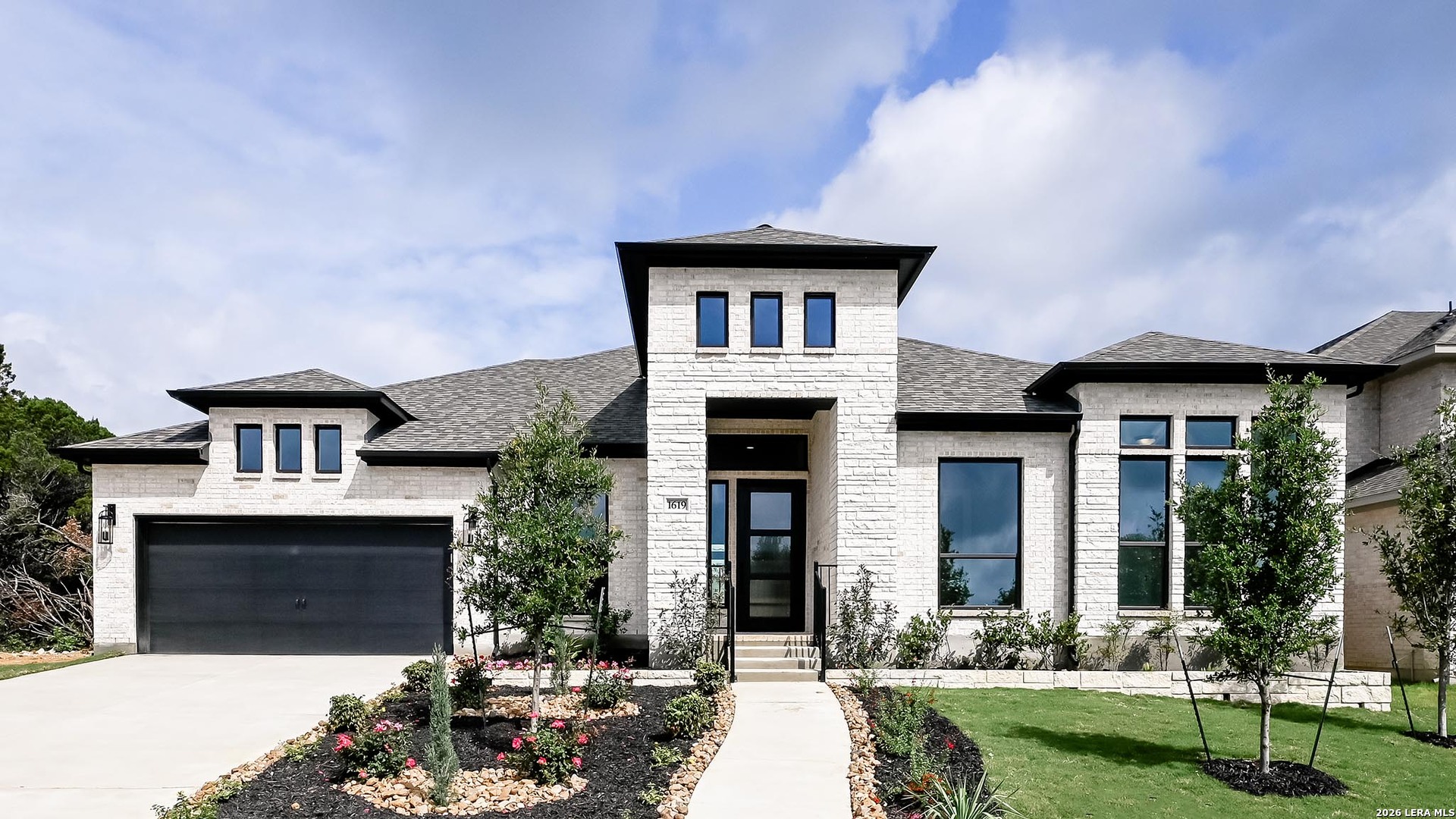 1619 Yardzen Lane San Antonio TX 78260
