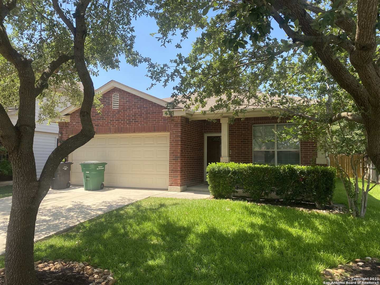 5943 Imperial Topaz San Antonio TX 78222