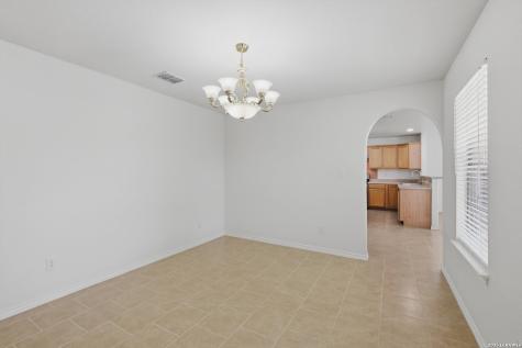 370 Alberts Lane Somerset TX 78069