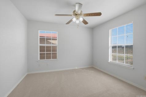370 Alberts Lane Somerset TX 78069