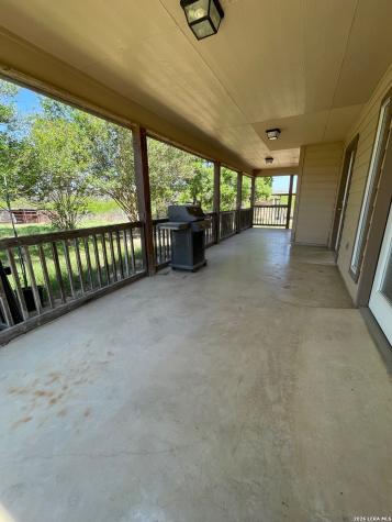 370 Alberts Lane Somerset TX 78069