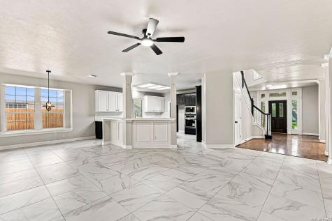 22 Benchwood Circle San Antonio TX 78248