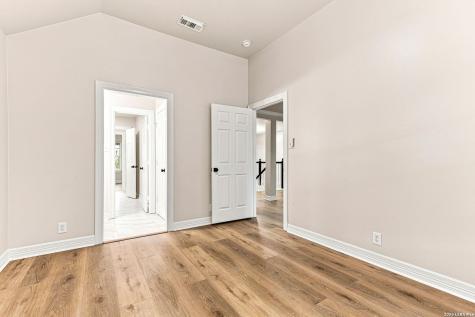 22 Benchwood Circle San Antonio TX 78248