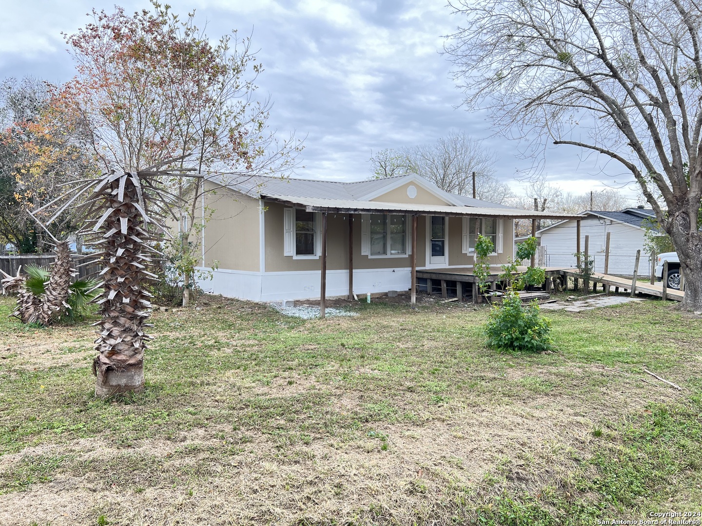 1404 Sycamore Street Victoria TX 77901
