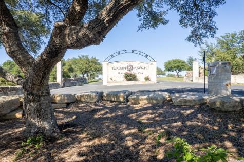 106 Riley Wood Blanco TX 78606