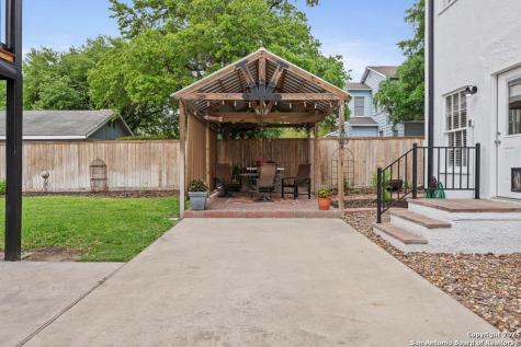 1001 N Adams Street Beeville TX 78102