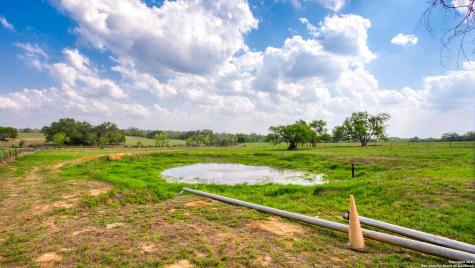 10.8 Acres County Road 302 Floresville TX 78114