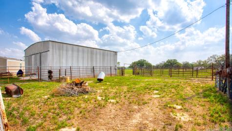10.8 Acres County Road 302 Floresville TX 78114