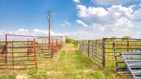 10.8 Acres County Road 302 Floresville TX 78114