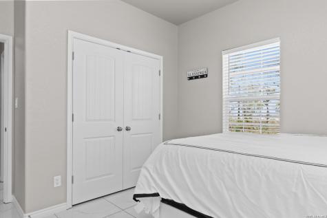 8116 Ventura Selma TX 78154
