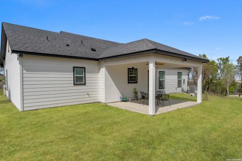 8116 Ventura Selma TX 78154