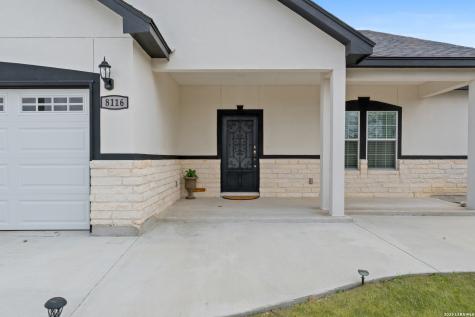 8116 Ventura Selma TX 78154