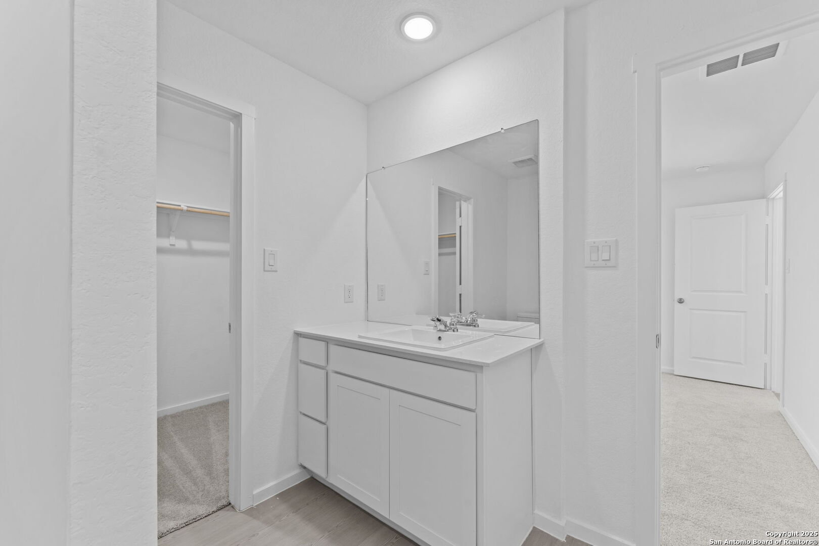 2067 Powell Place Converse TX 78109