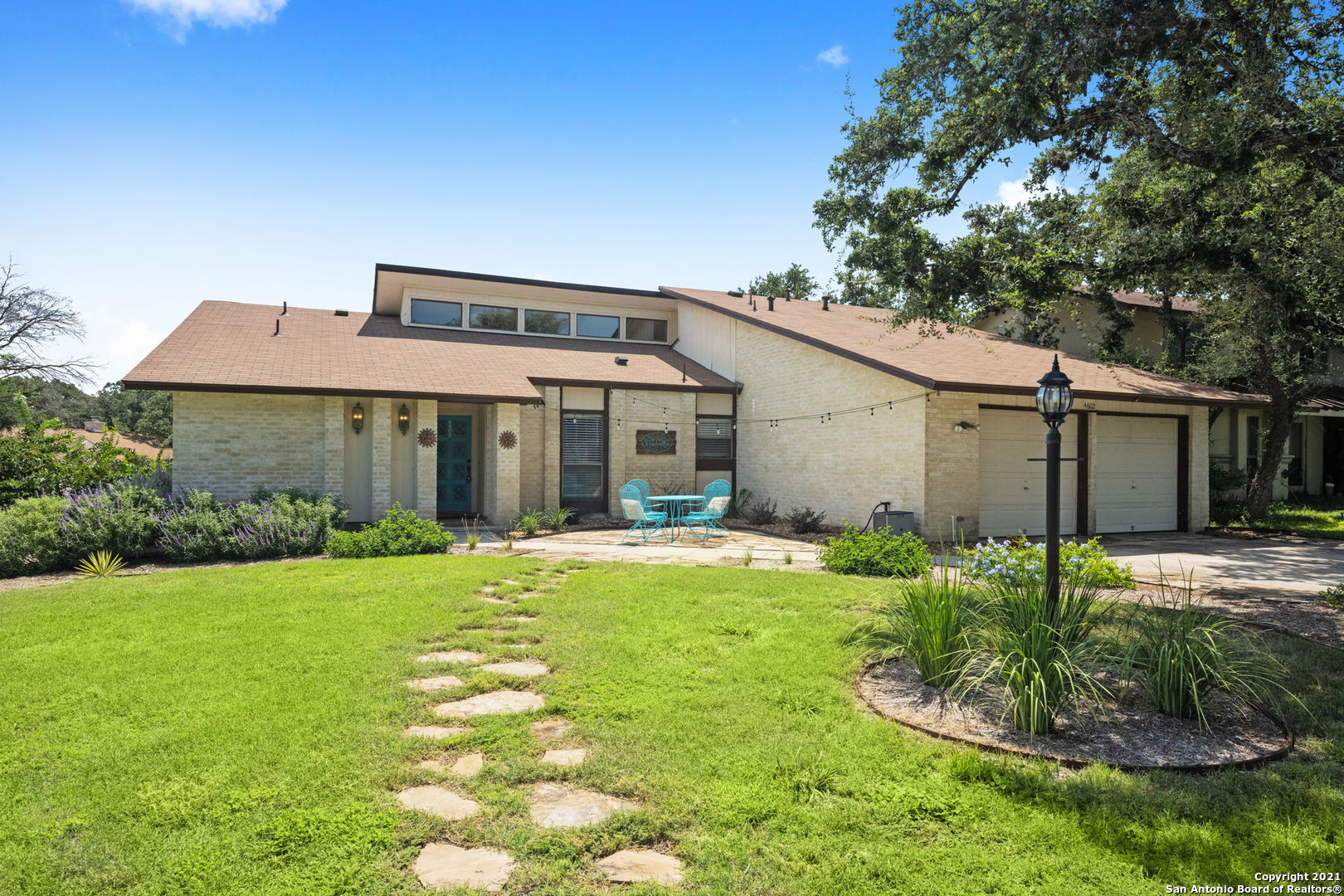 4602 Pinecomb Woods Street San Antonio TX 78249